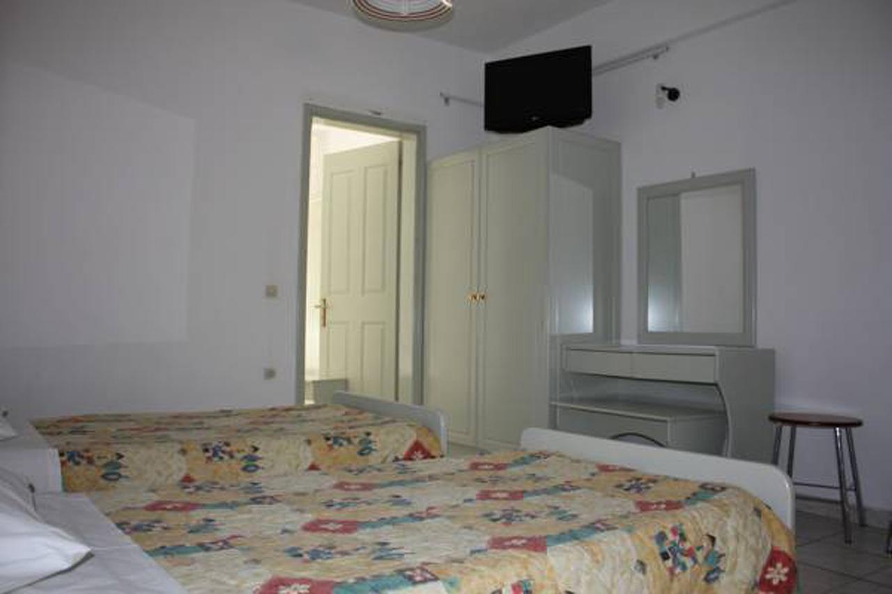 Philippos Kassiopi Apartments Exterior photo